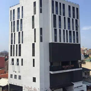 https://golden-pier-city-hotel.negombohotels.net